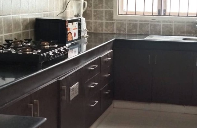 The Altruist Business Stays (Trinetraa)