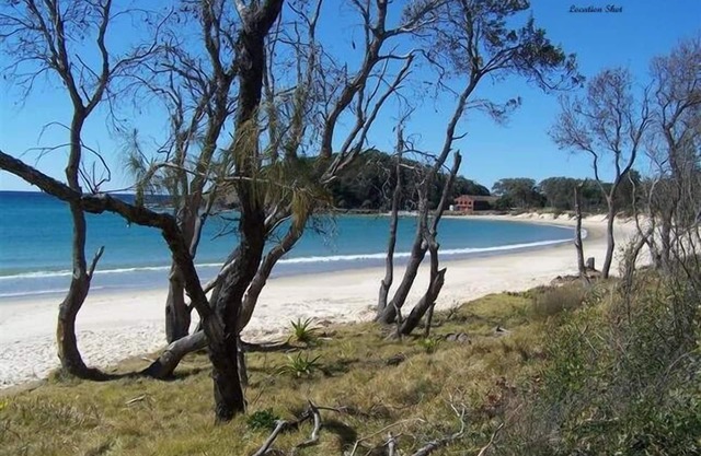 The Beach House - Pet friendly holiday home