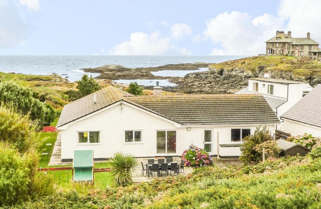 The Beach House Trearddur Bay