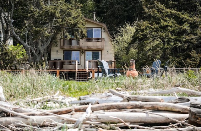 The Beach Place | Beachfront, Pet-Friendly, Views