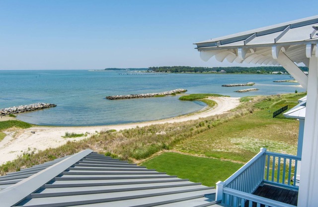 The Blue Pearl | Chesapeake Properties