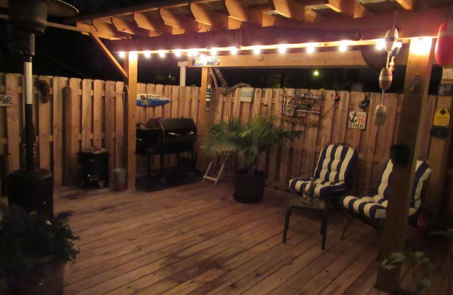 THE " BOAT ANCHOR LOUNGE" UPSCALE LUXURY