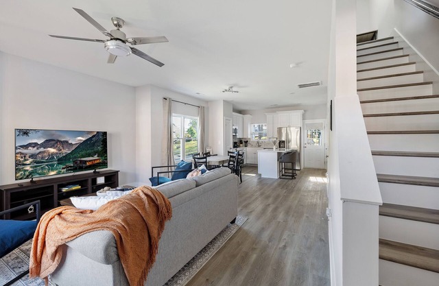 The Briar ~ Sleek 3BR New Home Walk to DT w/Outdoor Area