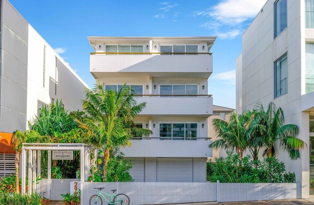 The Bungalows at Bondi Queen 2