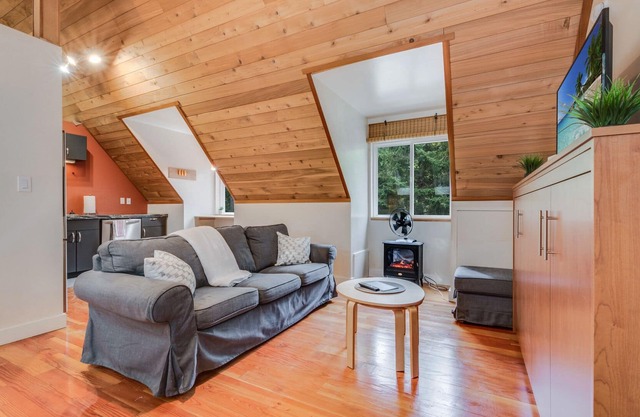 The Carriage House
