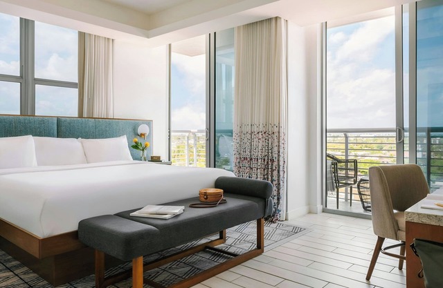 The Circ Hotel Hollywood, Sonder by Marriott Bonvoy