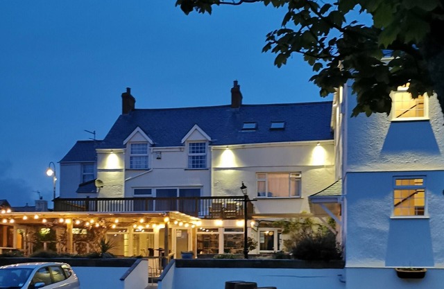 The Cornishman Inn