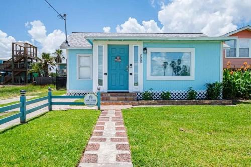 The Cottage - Downtown Rockport
