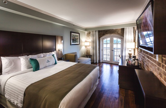 The Cotton Sail Hotel, Tapestry Collection By Hilton