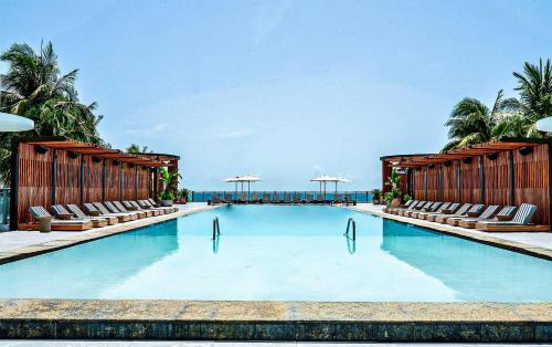 The Diplomat Beach Resort Hollywood, Curio Collection by Hilton