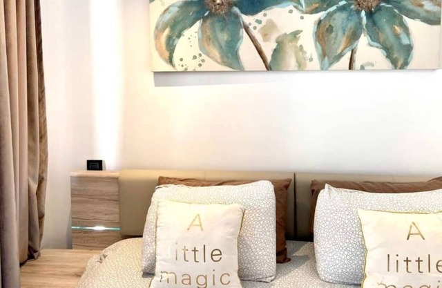 The Dream 23-Modern, Comfortable in Heart of Casa