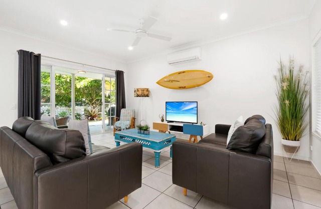 The Duke, Sunshine Beach