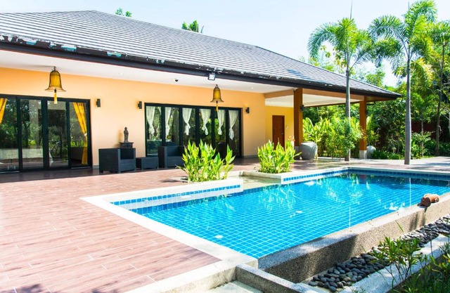 The Eight Green Pool Villa - Huahin