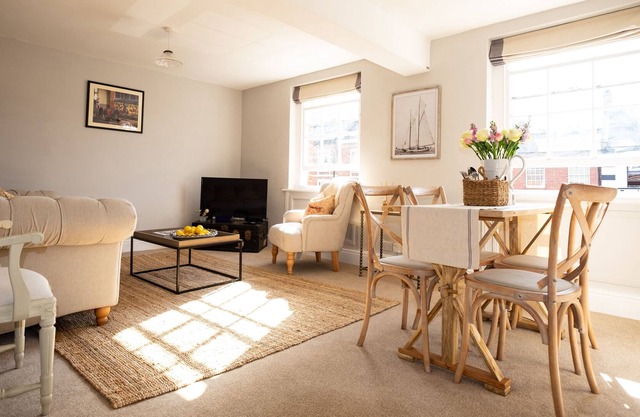 The Flats in Central Bridport