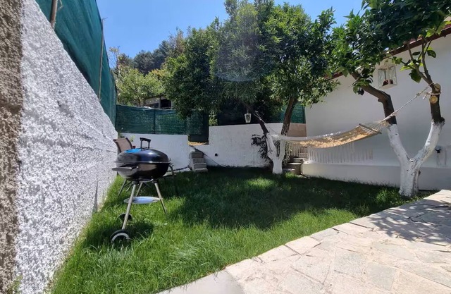 The Garden House in Paradisi