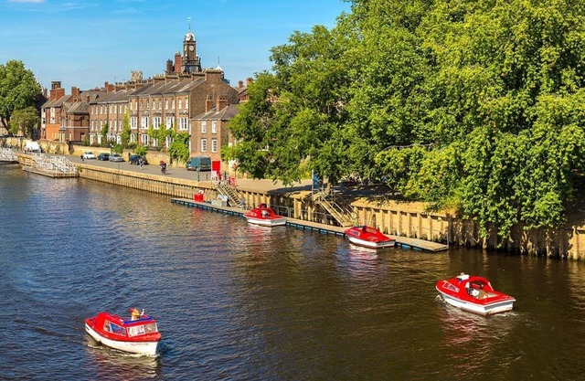 The Gillygate Gathering - Sleeps Up To 16 York City Centre