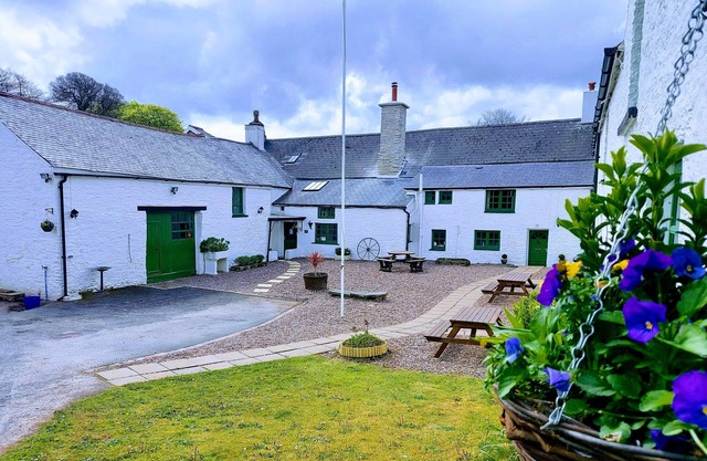 The Granary on Historic North Devon Farm. Stunning Edge of Exmoor Location.