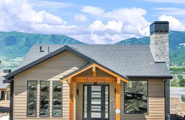 The Great Cabin Views of Ogden Valley Ski & Golf