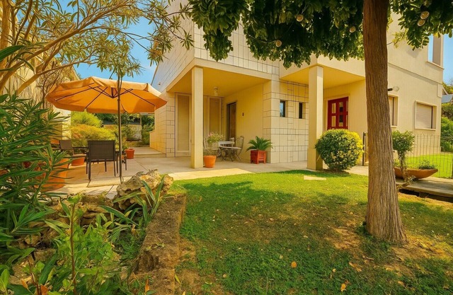 The green corner apartment CIN: IT001156C2C78OUPYJ