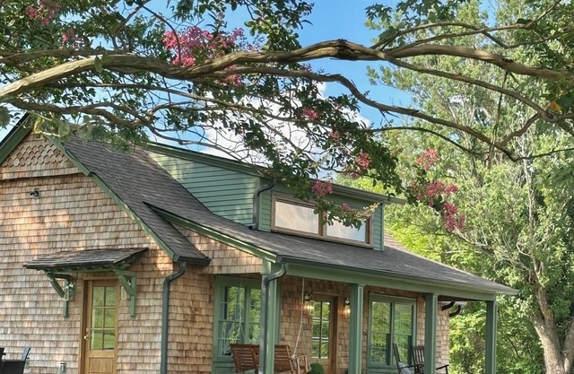 The Green Mountain-Newly Build Cabin with AC, WiFi in Greeneville-Family-Pets