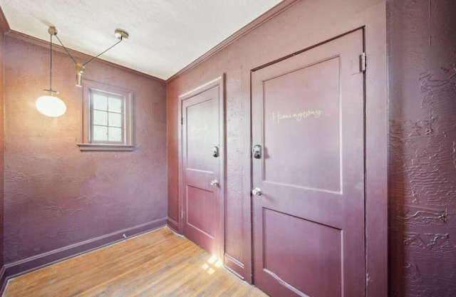 The Hemingway - Art Deco Speakeasy