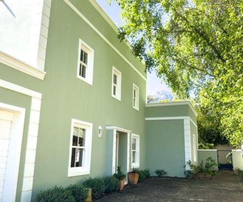 The hidden Retreat on Haumann