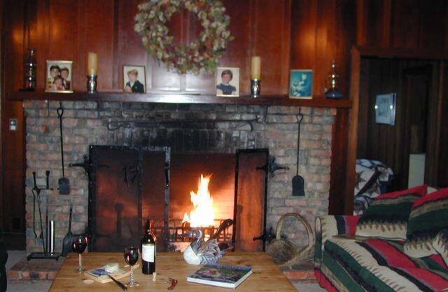 The Hideaway: 4 Bedroom Russian River FRONT Cabin in Guerneville w/PRIVATE DOCK