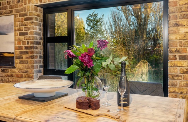 The Holt York-charming York House With 3 Bedrooms