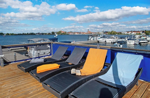 The House Boat 'Fritze Bollmann ' with Lake View, Private Terrace and Wi-Fi