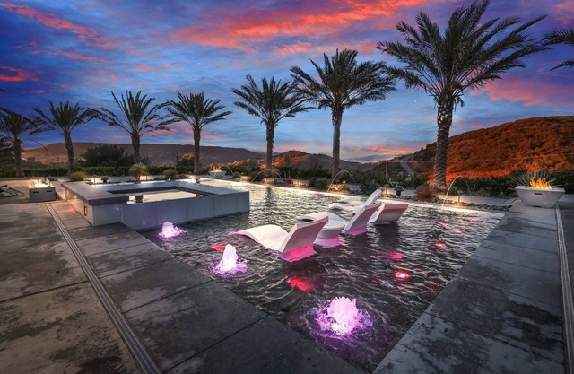 The Iron Mansion 9 Acre Luxurious Private Resort🏝️12000 ft Event Space!