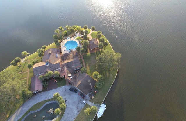 The Island Resort.the ultimate privacy and tranquility