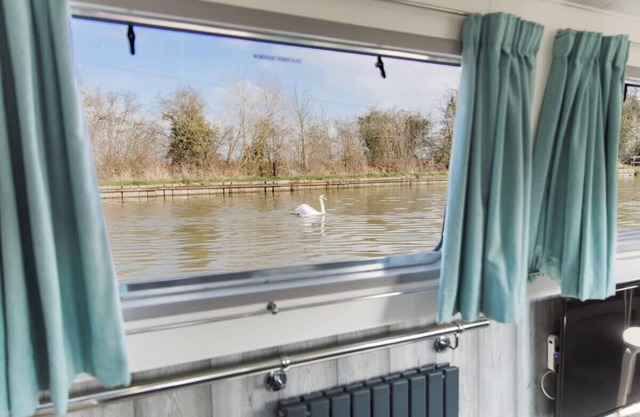 The Jubilee Narrow Boat