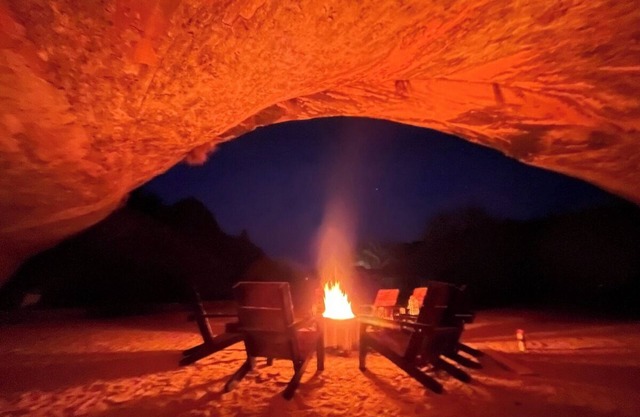 The Kiva Suite - Private Cave Tent #4