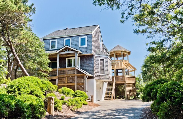The Lighthouse, Oceanfront house, in Pine Knoll Shores, NC!