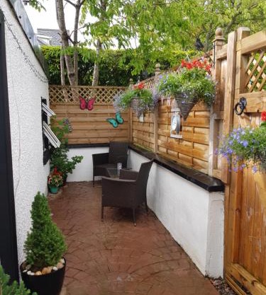 The little garden hoose