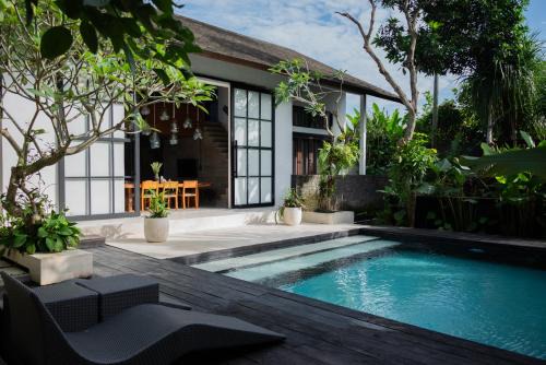The Moon villa