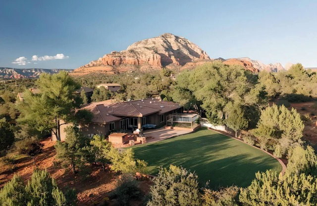 The Original Heart Home Premier Sunset Views/Hiking