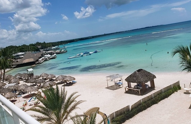 The paradis of hamaca resort