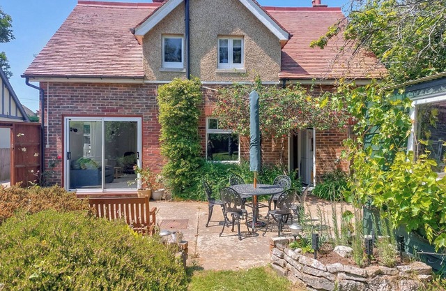 The perfect base to explore this beautiful seaside island on the south coast.