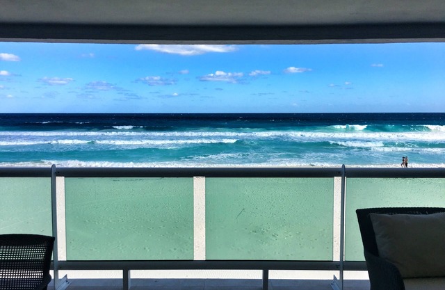 The perfect ocean front house in hotel zone