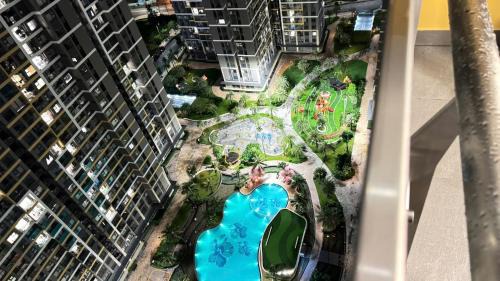 The Place's VinHome's Grand Park