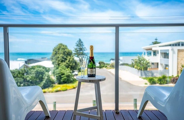 The Point Beach House Middleton