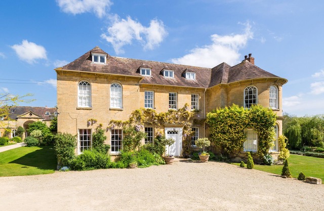 The Red Room - Upper Court Manor House