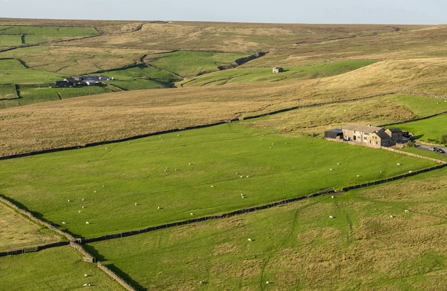 THE RETREAT, family friendly, luxury holiday cottage in Hebden Bridge