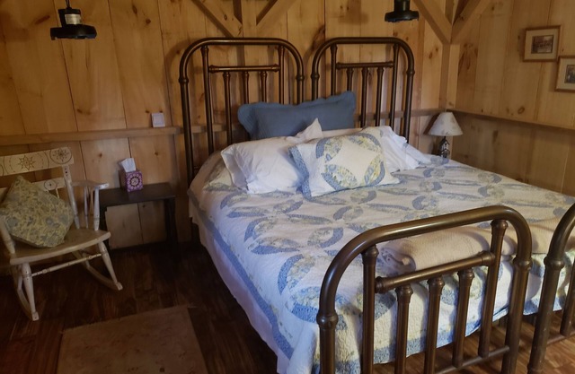 The ruffled feather cabin 52 acre farm.