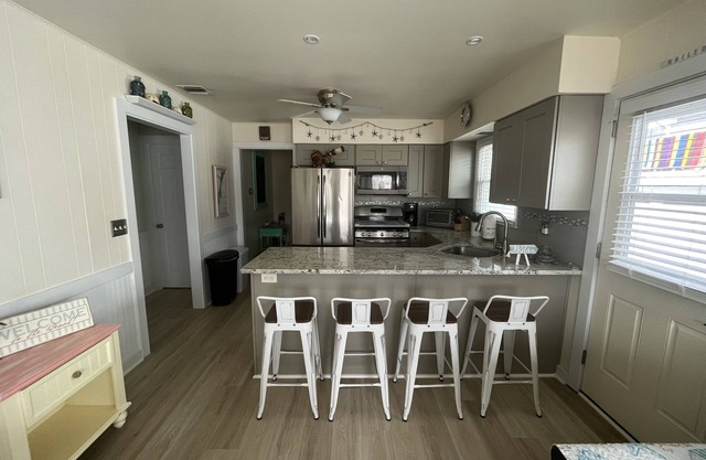 The Salty Dog of Ortley Beach (Pet friendly and a few short blocks to the beach)