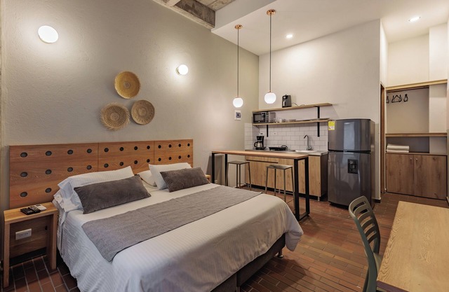 The Somos Flats Laureles