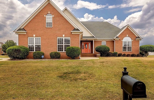 The Spacious Murray Retreat