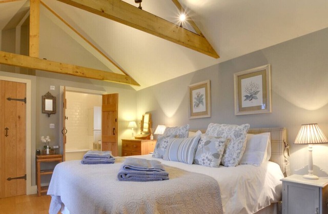 The Stables - One Bedroom House, Sleeps 2