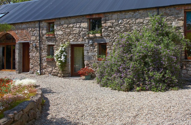 'The Swallow Loft' at Leitriff House - 19thC Stone Barn conversion